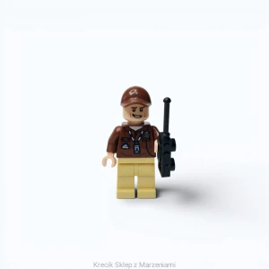 Figurka LEGO jw065 Park Worker - Male, Reddish Brown Shirt and Cap, Tan Legs [Jurassic World] | minifigurka ludzik