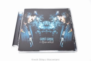 CD Gandi Ganda Z życia wzięte [2019] [nielegal] NOWA, bez folii, z autografami Gandi i Hirass, niewielkie przetarcia na pudełku